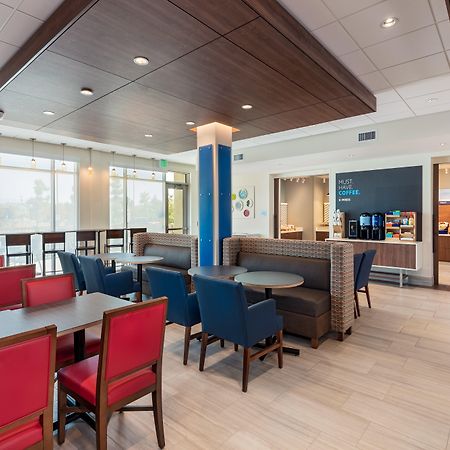 Holiday Inn Express & Suites - Moreno Valley - Riverside By Ihg Exteriör bild