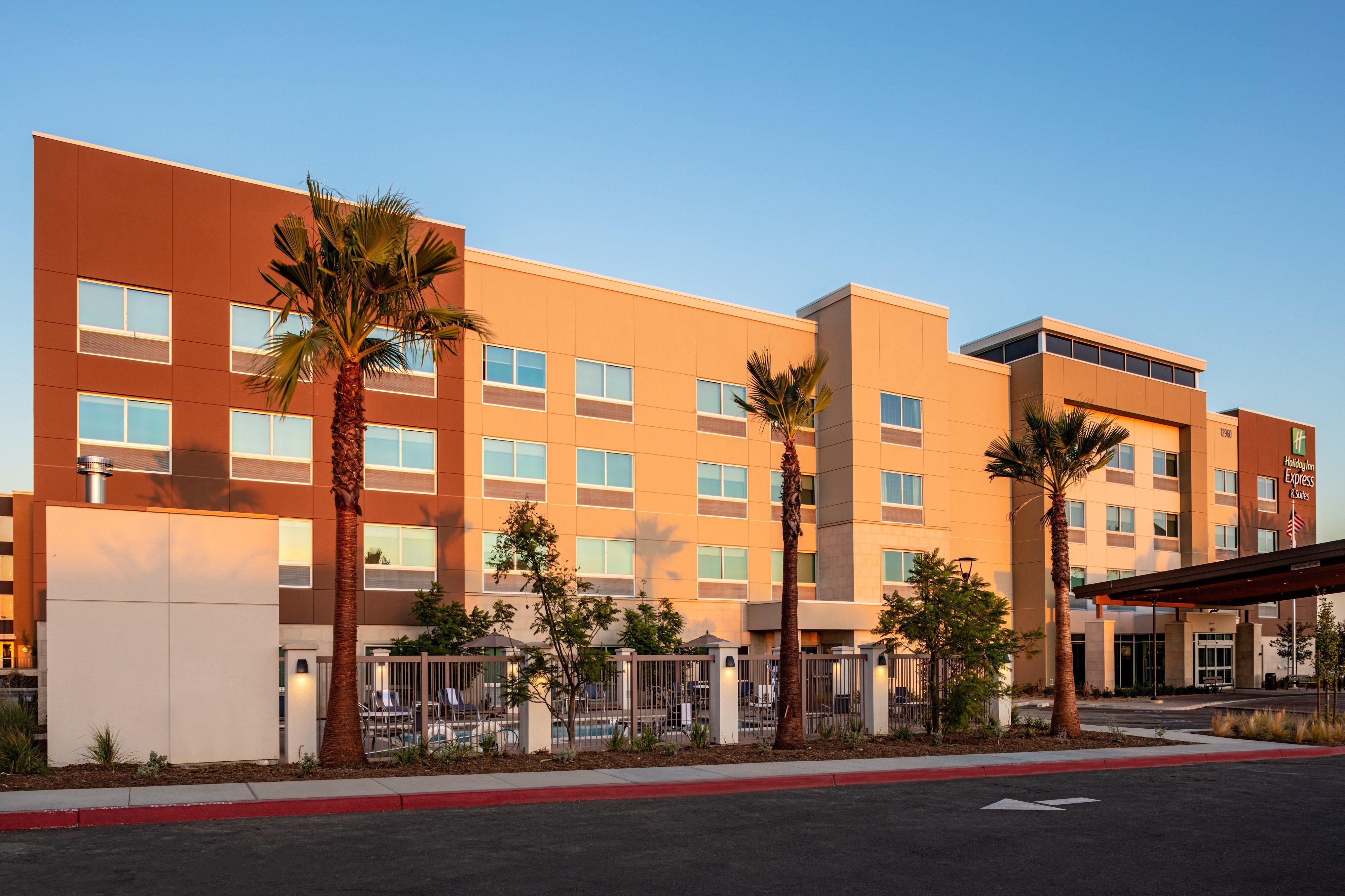 Holiday Inn Express & Suites - Moreno Valley - Riverside By Ihg Exteriör bild